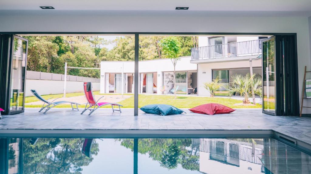 Πισίνα στο ή κοντά στο Villa des Dunes