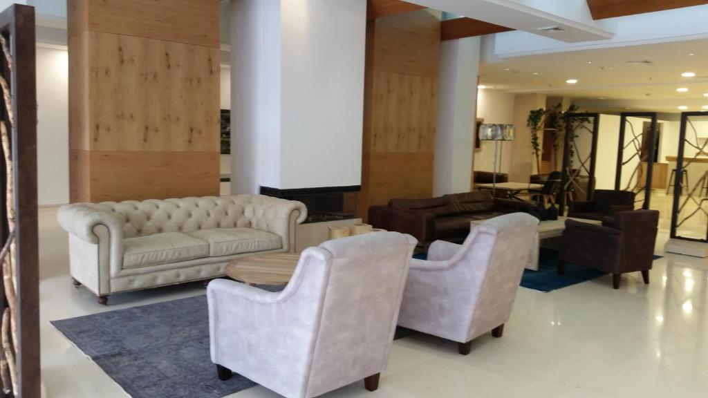 Posezení v ubytování Ye'arim Hotel