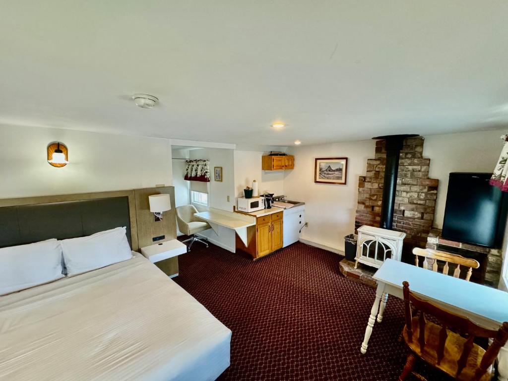 Merrill Farm Inn photo