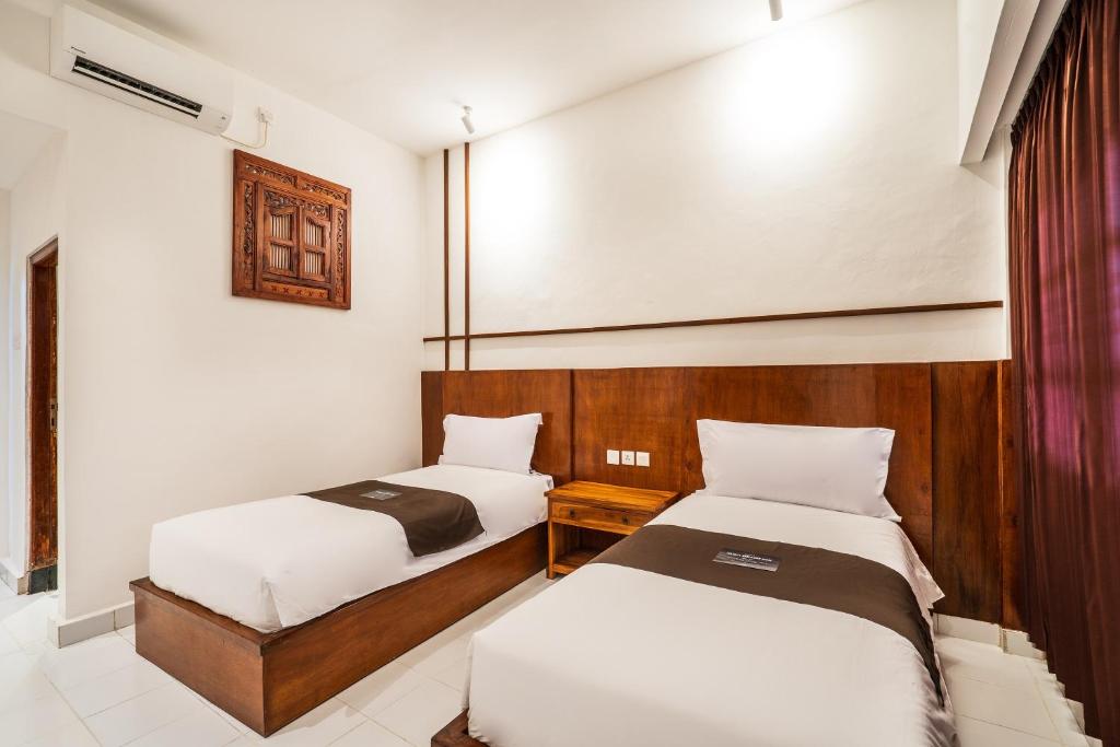Suka Beach Inn - Standard Twin Room