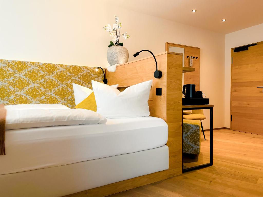 Altstadt-Hotel - Habitación Superior Con Cama Grande
