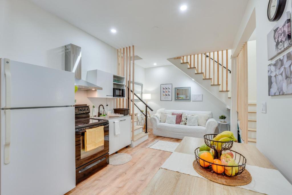 DogFriendly Fishkill Home Less Than 10 Mi to Dia Beacon!, Fishkill