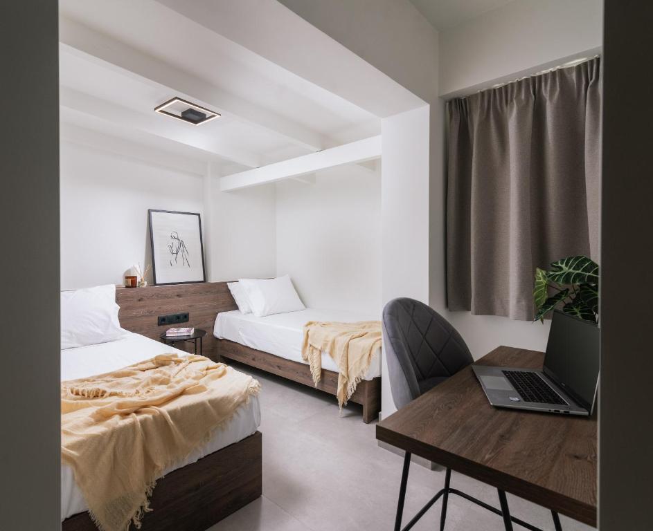 Alcyone Studios and Apartments - Suite Familiale
