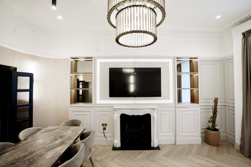 Holland Park Residence - Apartment - Ground Floor