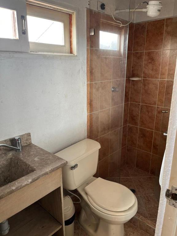 Koupelna v ubytování Hostal Inn II Rionegro