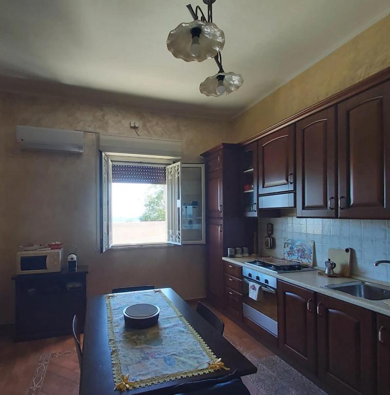 Kuchyňa alebo kuchynka v ubytovaní Casa Igiea