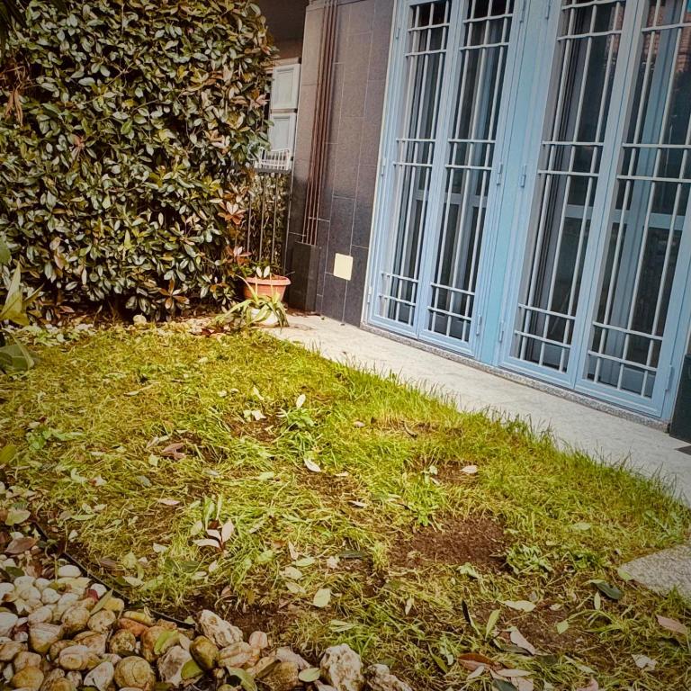 Zahrada ubytování Maison Du Pic - Rho Fiera