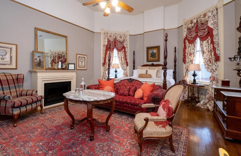 The Empress of Little Rock - Habitación De Washburn-Welsh