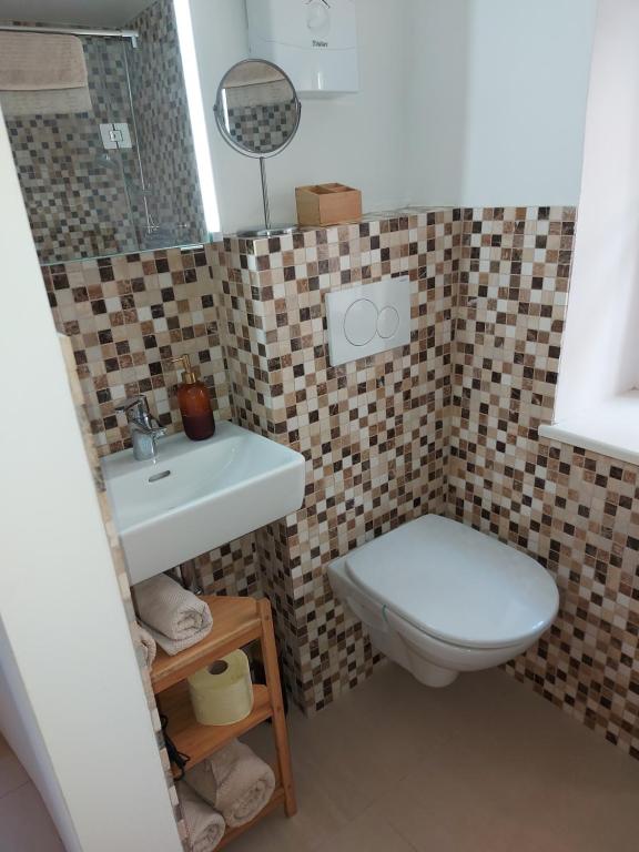 A bathroom at Haus Catull