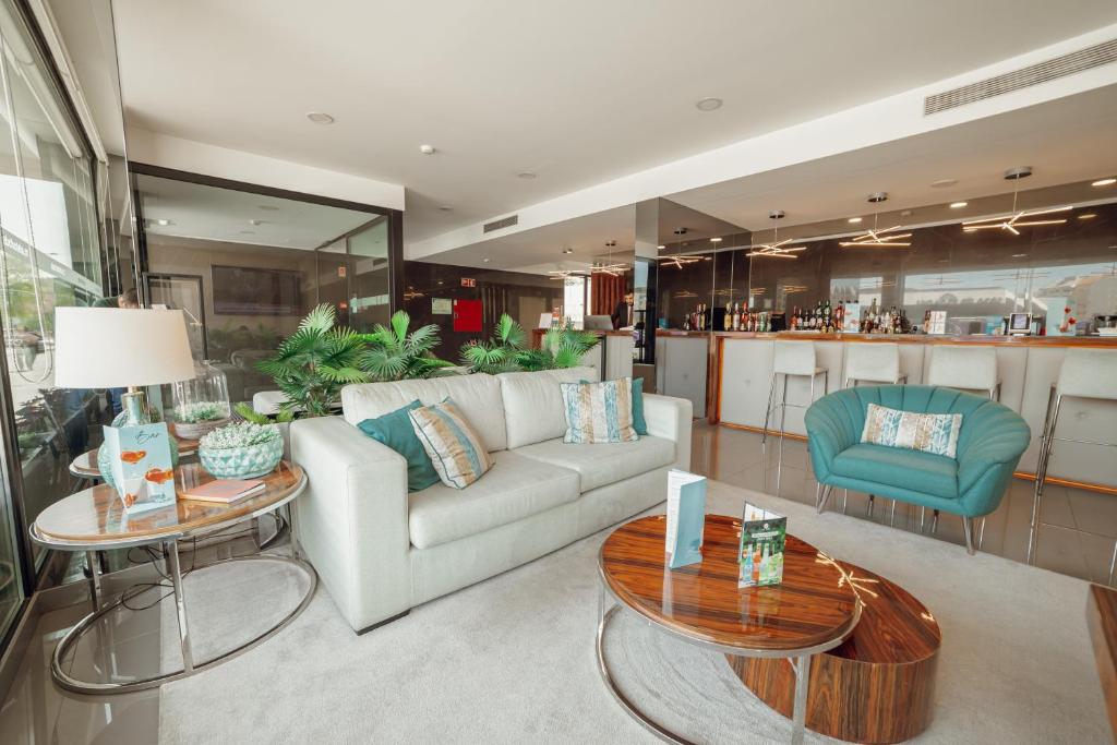 ABC Hotel Porto - Boavista - Resim 18