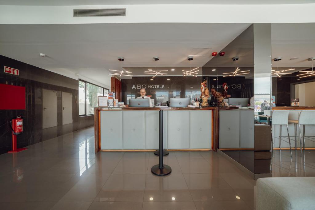 ABC Hotel Porto - Boavista - Resim 13