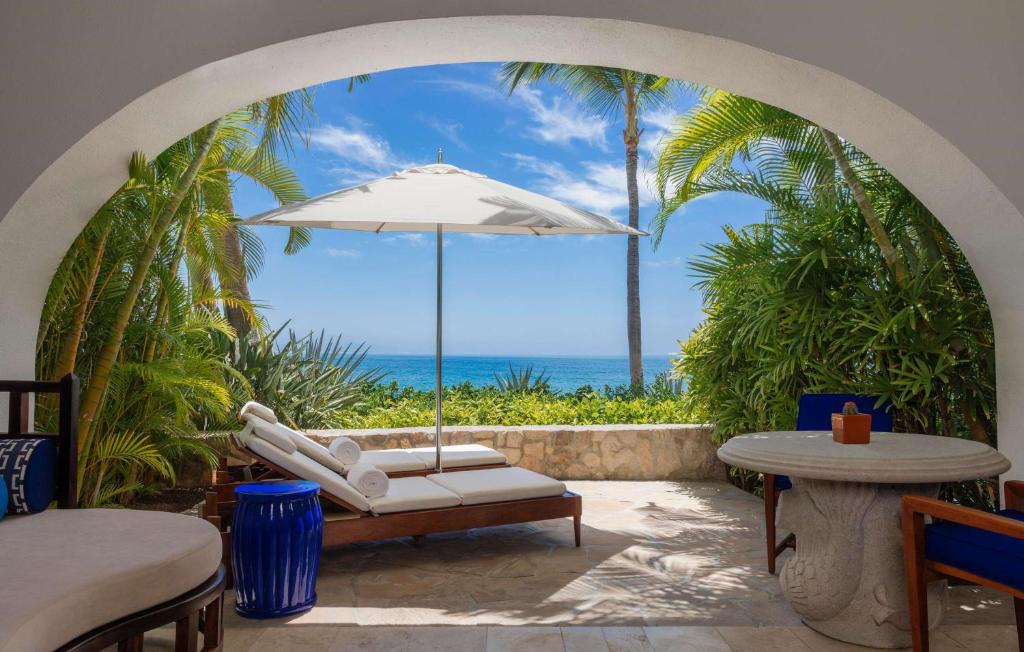 Best luxury hotels in Los Cabos 548611891