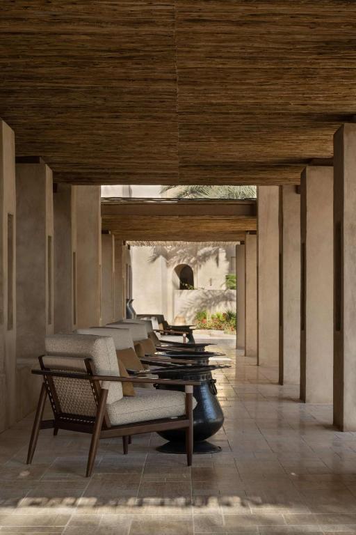 Posezení v ubytování Bab Al Shams, A Rare Finds Desert Resort, Dubai