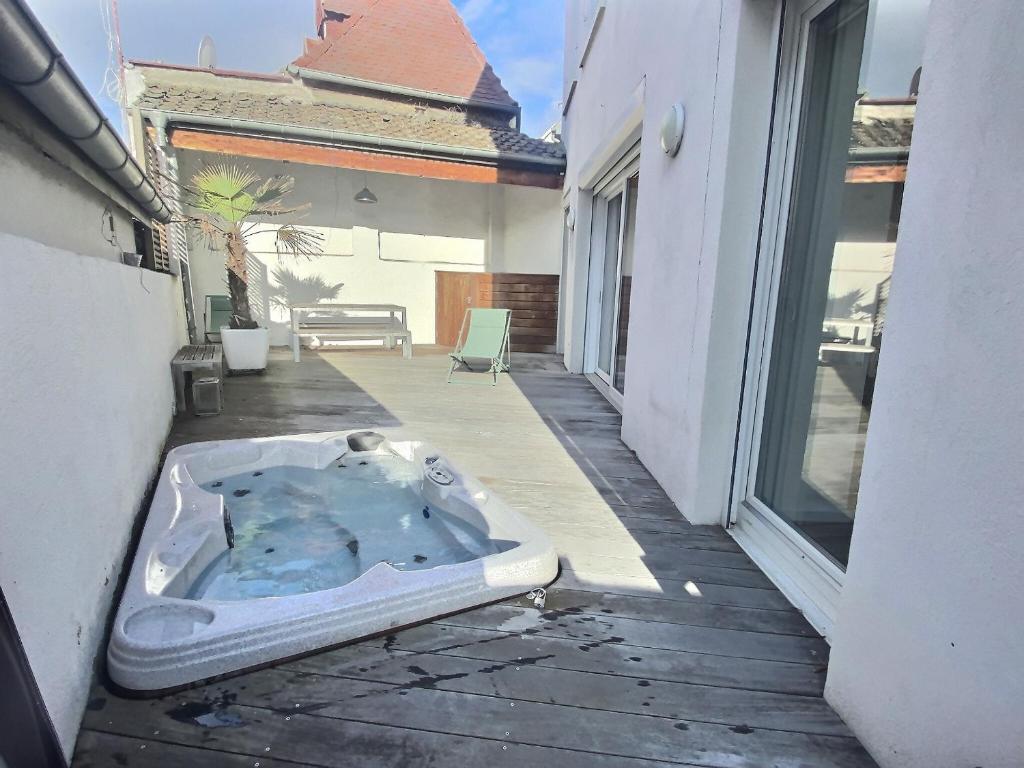 Maison de caractère avec jacuzzi et parking à deux pas du centre historique de Colmar – photo 34