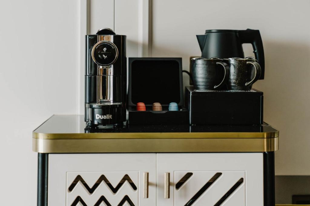 
Deluxe Queen Room - Accessible
