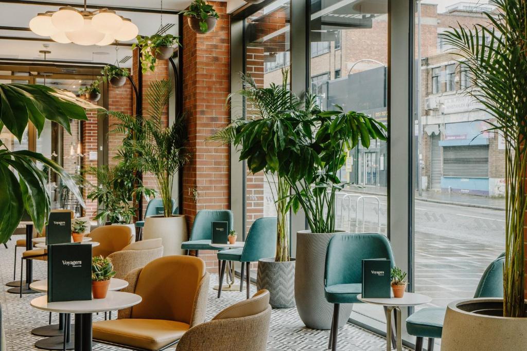 The Halyard Liverpool, Vignette Collection by IHGにあるシーティングエリア