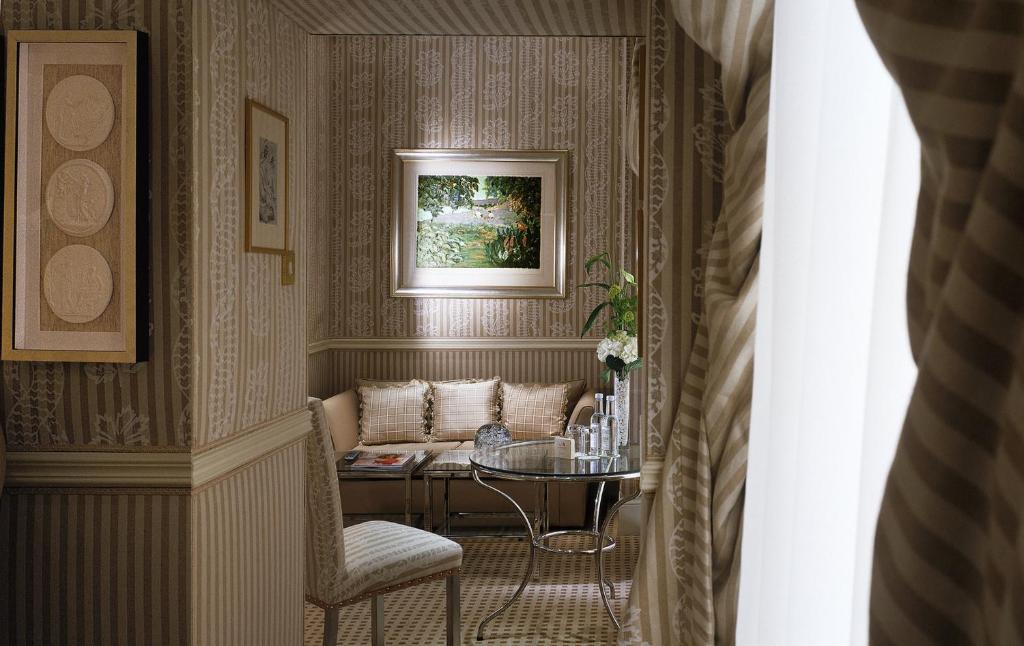 The Montague On The Gardens - Junior Suite