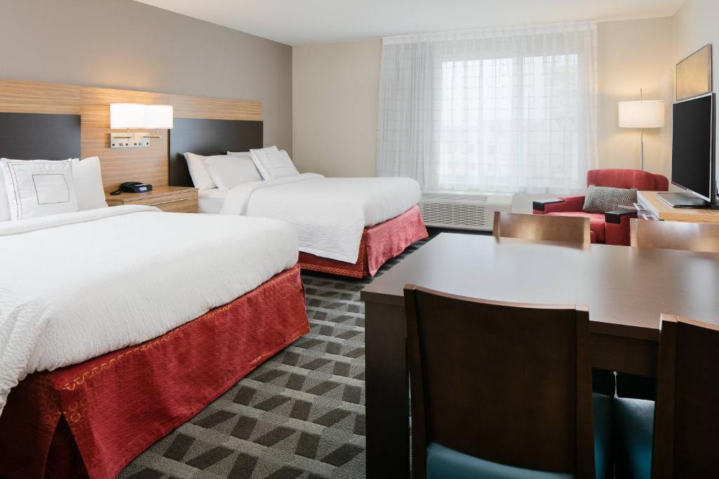TownePlace Suites by Marriott Kansas City Airport - Chambre Queen Avec Deux Lits Queen