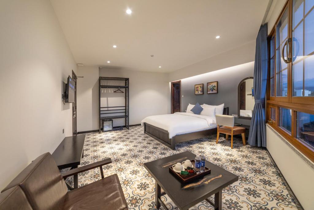 Brick House Dalat Hotel - 11