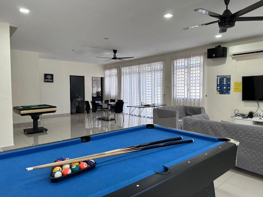 2 JB Adda Daya Setia Eco Austin 24paxs Pool Table Karaoke BBQ Corner Unit, Johor Bahru (updated