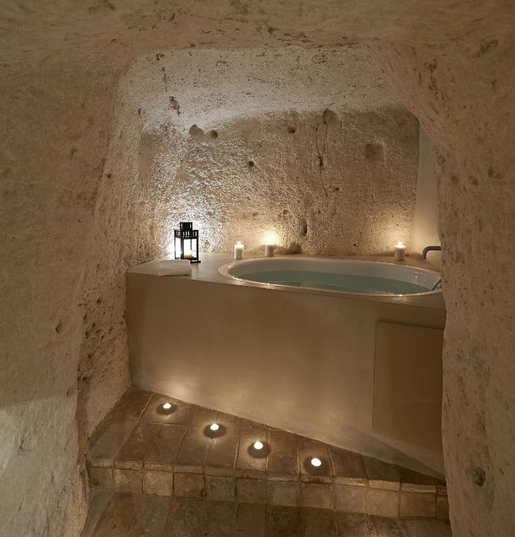 Un baño de Fra I Sassi Residence
