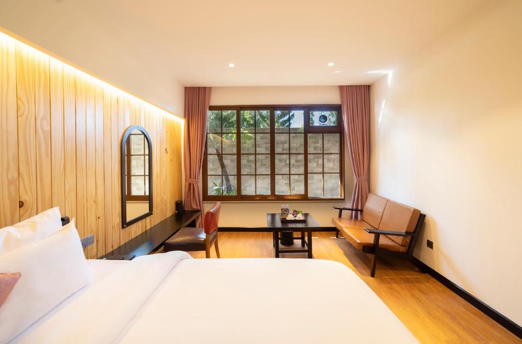 Brick House Dalat Hotel - غرفة سوبيريور كينغ