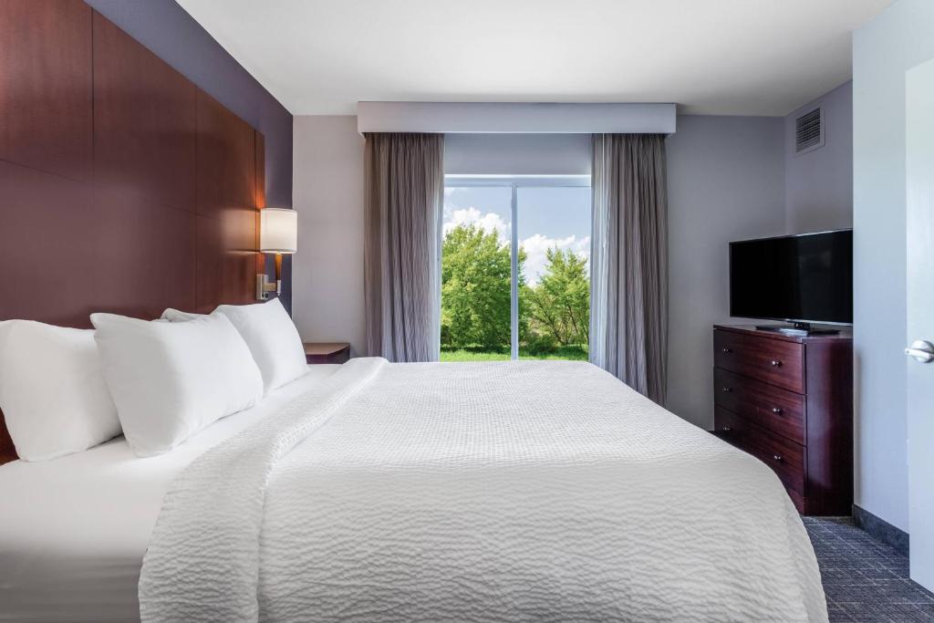 Residence Inn Duluth photo