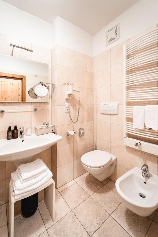 Koupelna v ubytování Naturhotel Leitlhof