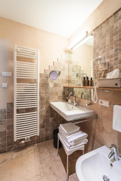 Koupelna v ubytování Naturhotel Leitlhof