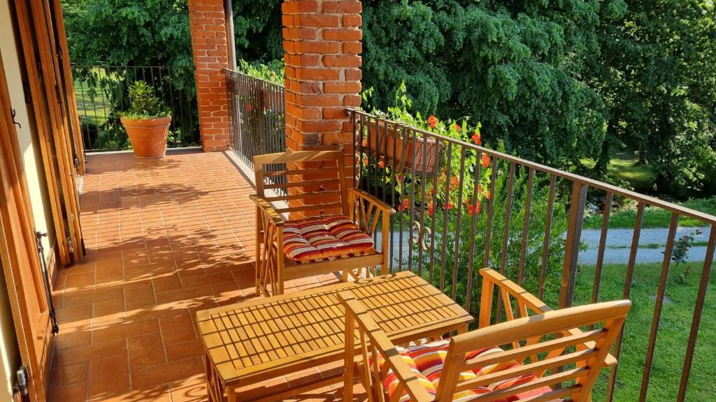 Balkón nebo terasa v ubytování Agriturismo Pastorelli