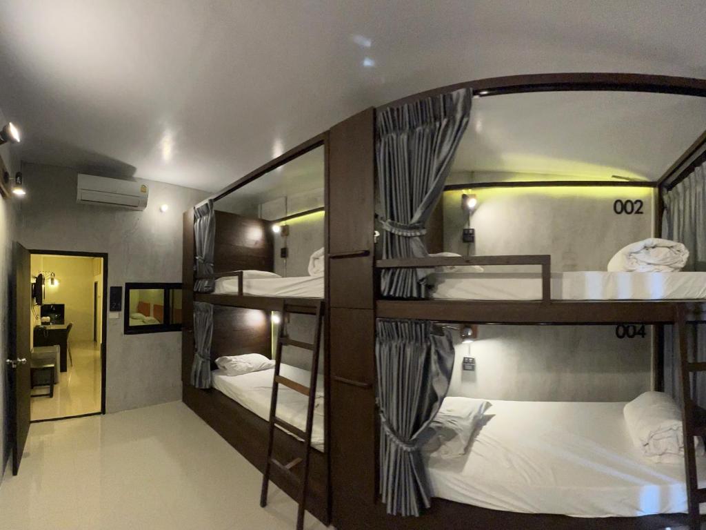 Ngeeb bed and EV station - Resim 25