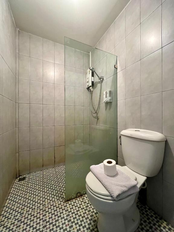 Ngeeb bed and EV station - Resim 3