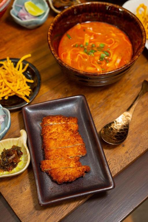 Ngeeb bed and EV station - Resim 40