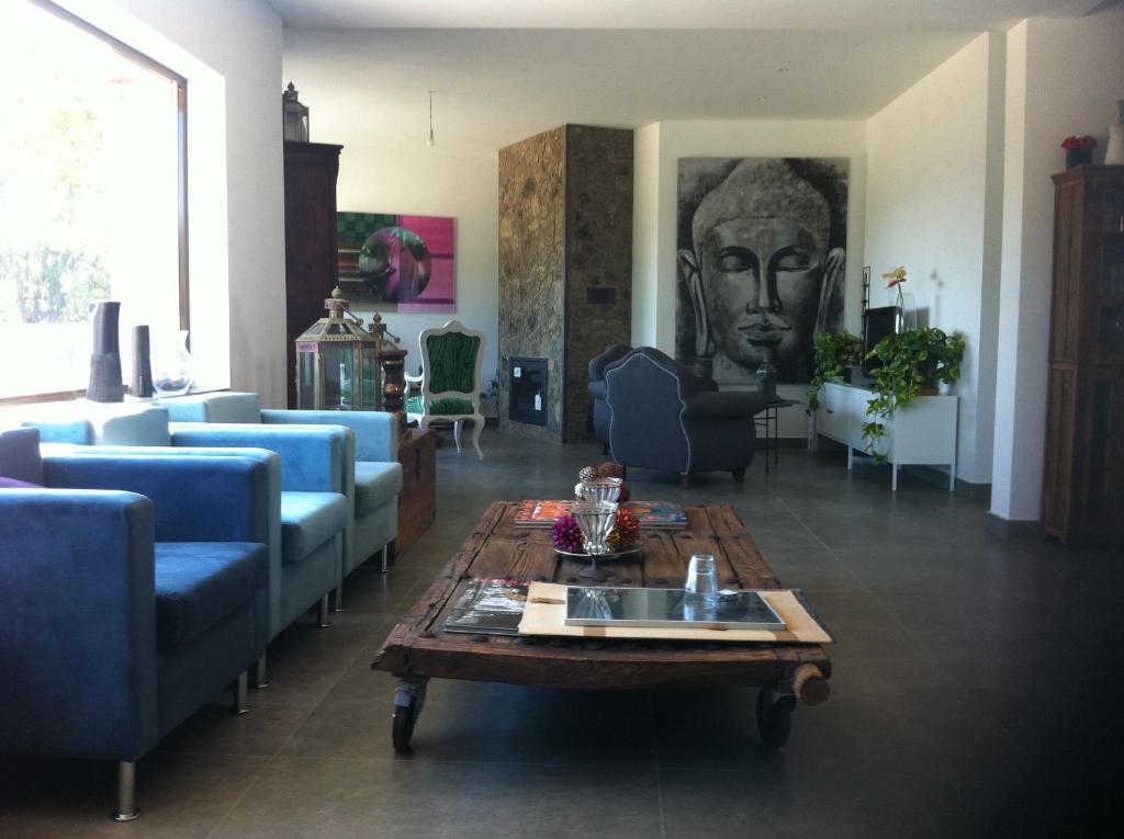A seating area at El Sosiego