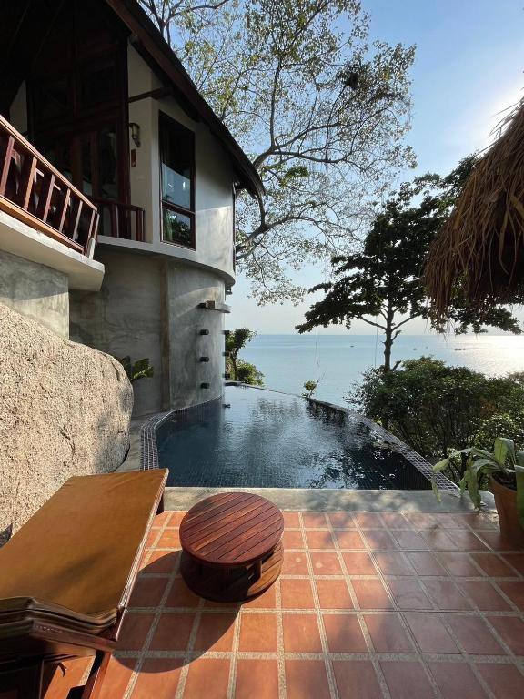 Kohtao Heritage Room