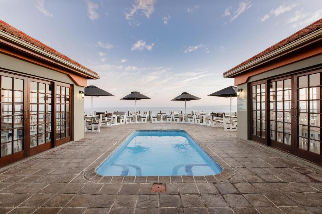 Bazén v ubytování Garden Route Ilita Lodge nebo v jeho okolí