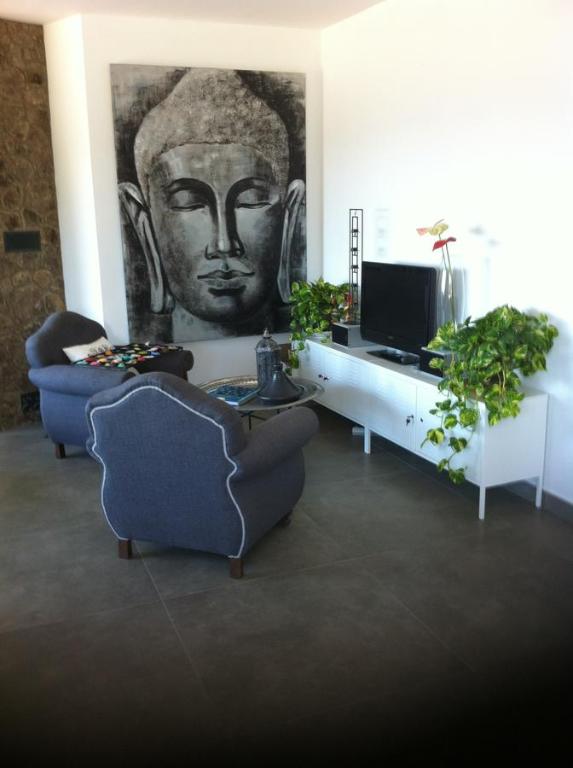 A television and/or entertainment centre at El Sosiego