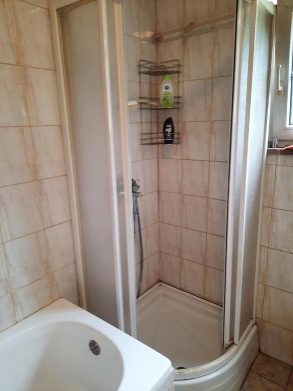 Koupelna v ubytování fremdenzimmer