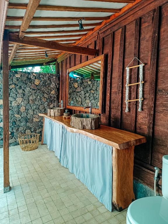 Restaurace v ubytování Alaya Ecolodge