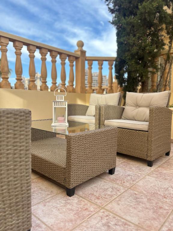 Posezení v ubytování Apartamento dúplex 6 personas en zona tranquila CALPE