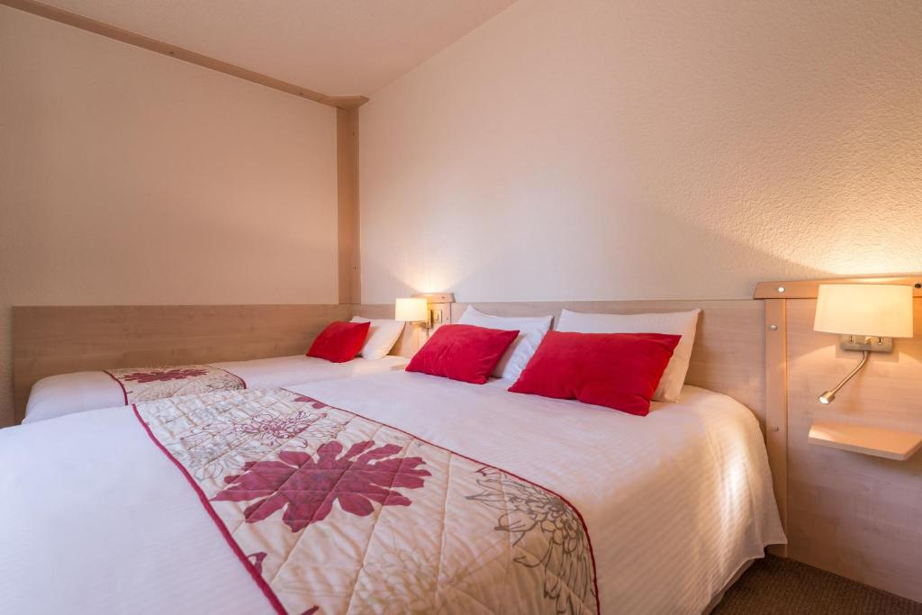 Logis Hôtel Le Bois Dormant-Hôtel Restaurant & Spa - Chambre Triple