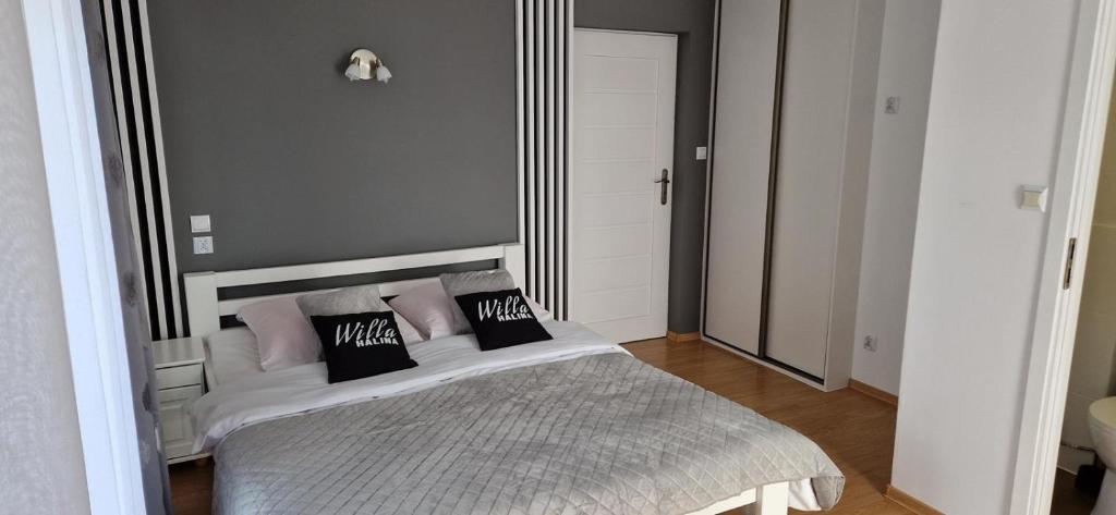 Кровать или кровати в номере Willa Halina