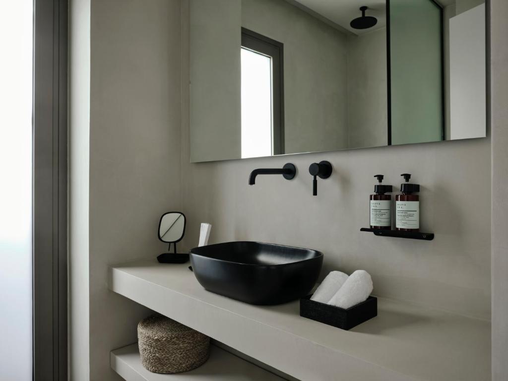 Bond Smart Living Suites - Resim 36