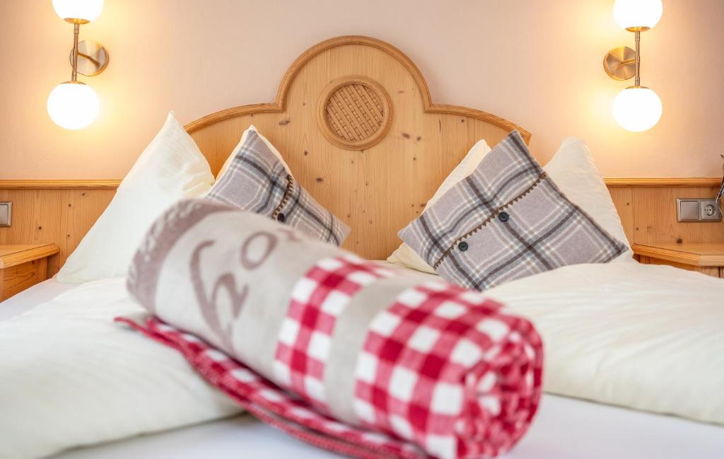 Postel nebo postele na pokoji v ubytování Mara's Little Boutique Sleepover - Budget Holiday Home