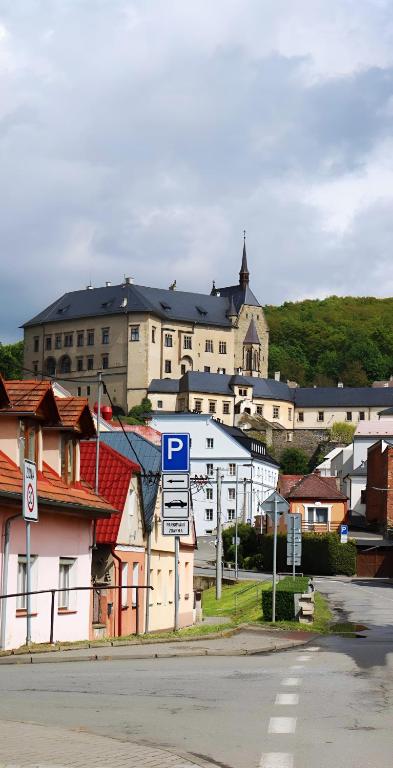 Budynek, w którym mieści się apartament