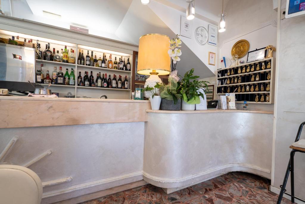 Hotel Britannia Rimini Marina centro - Resim 22