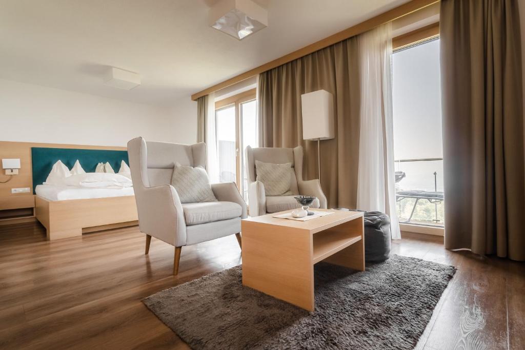 Posezení v ubytování Hotel Schönblick