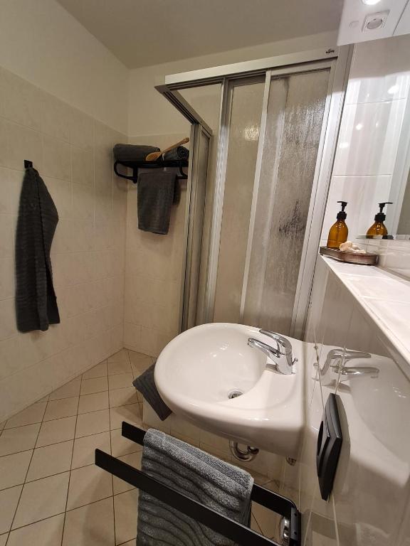 Koupelna v ubytování Hotel garni zur Post