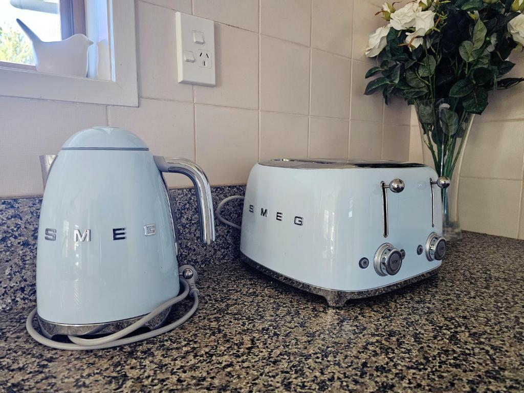 The waterfront 361-With sea view, skysport and air conditioner in each bedroom - Resim 26