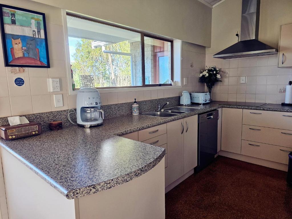 The waterfront 361-With sea view, skysport and air conditioner in each bedroom - Resim 16